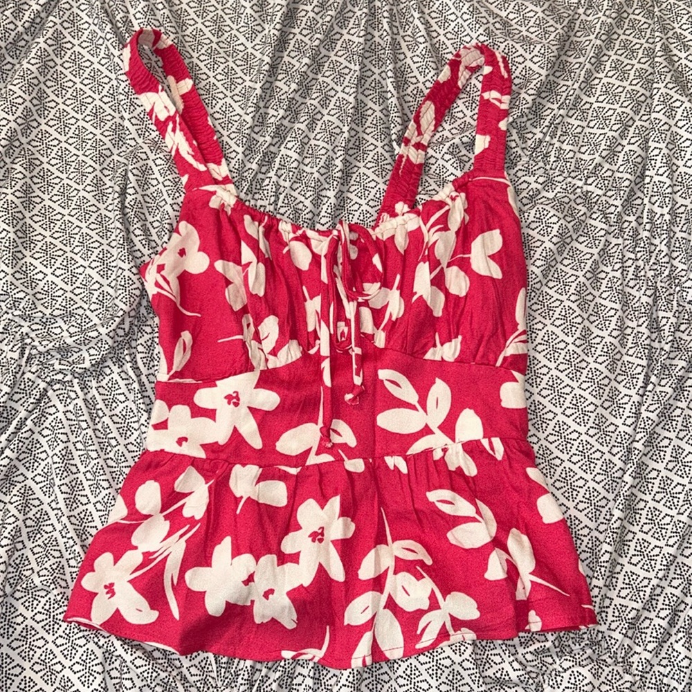 Urban romantics tank